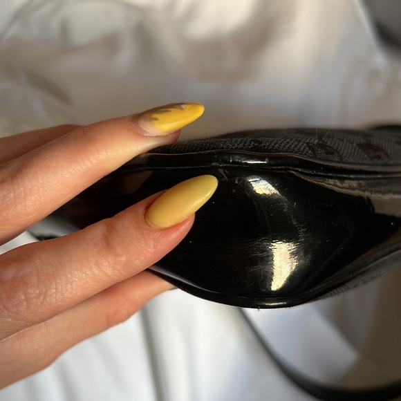 SOLD Vintage Gucci Black Monogram Pochette - Picture 6 of 14